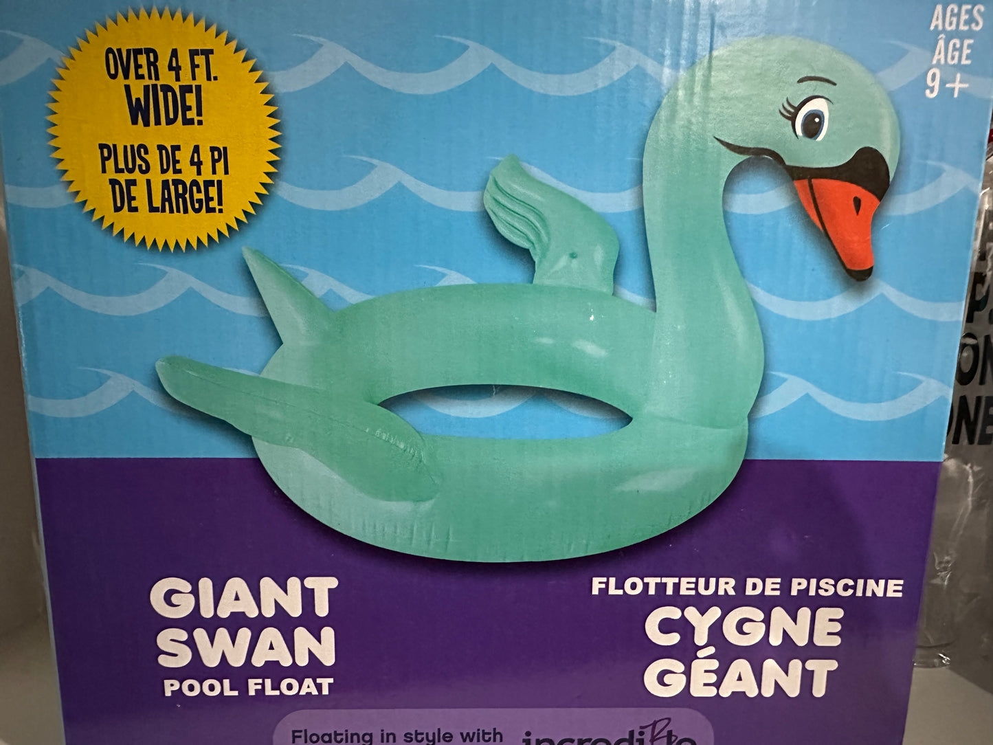 Giant Swan